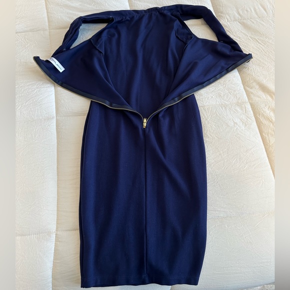 Koom Service Off the Shoulder Dress - Picture 4 of 7